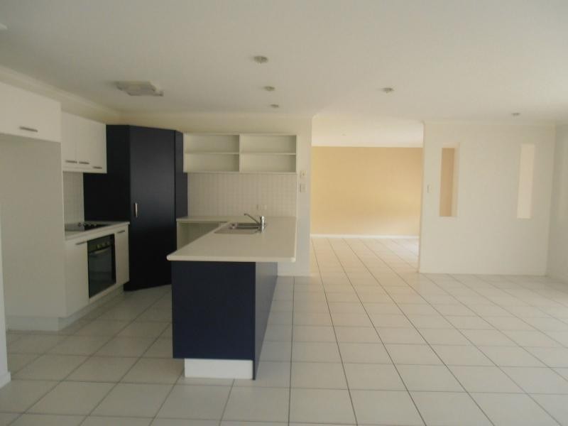 17 Elanda Court, Tin Can Bay QLD 4580