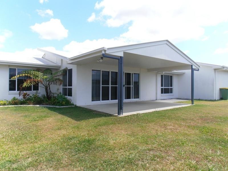 17 Elanda Court, Tin Can Bay QLD 4580