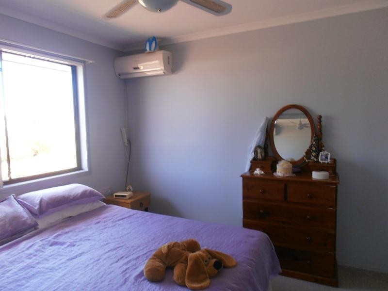 8 Canberra Avenue, Cooloola Cove QLD 4580
