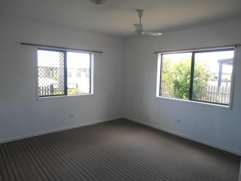 10 Tarwhine Street, Tin Can Bay QLD 4580