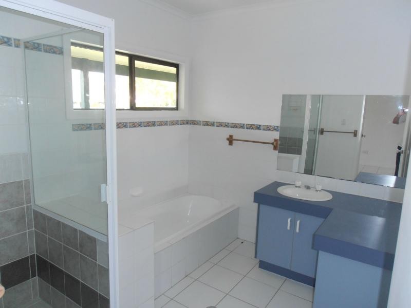 10 Tarwhine Street, Tin Can Bay QLD 4580