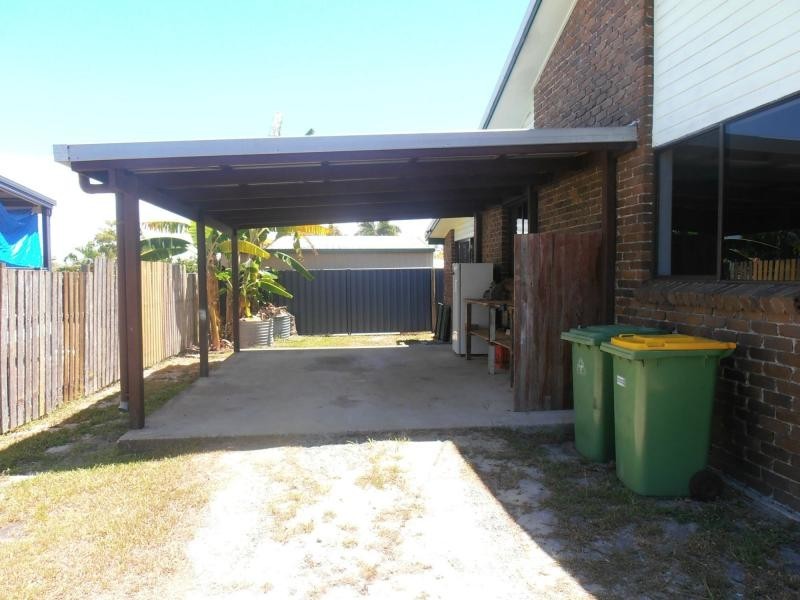 10 Tarwhine Street, Tin Can Bay QLD 4580