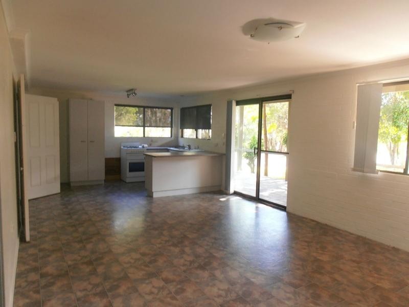 14 Oyster Parade, Tin Can Bay QLD 4580