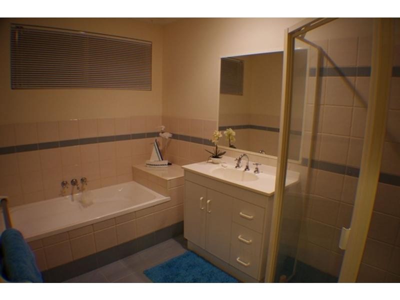 49 Endeavour Drive, Cooloola Cove QLD 4580