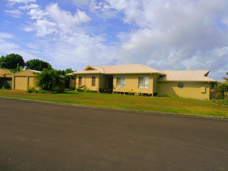 31 Banksia Avenue, Tin Can Bay QLD 4580