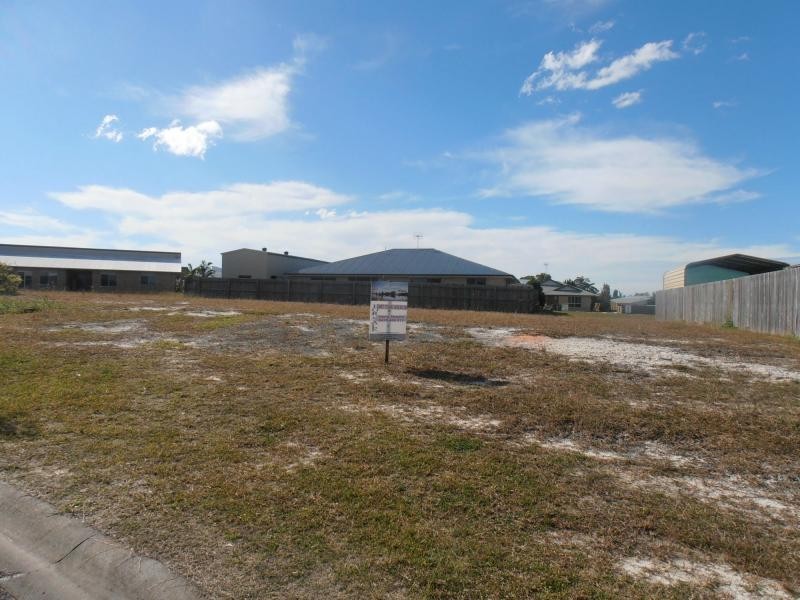 10 Dryandra Court, Tin Can Bay QLD 4580
