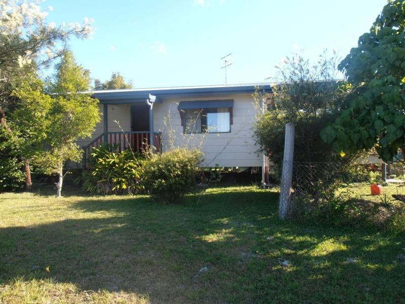 10 Regent Court, Cooloola Cove QLD 4580