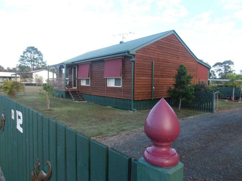 12 Regent Court, Cooloola Cove QLD 4580