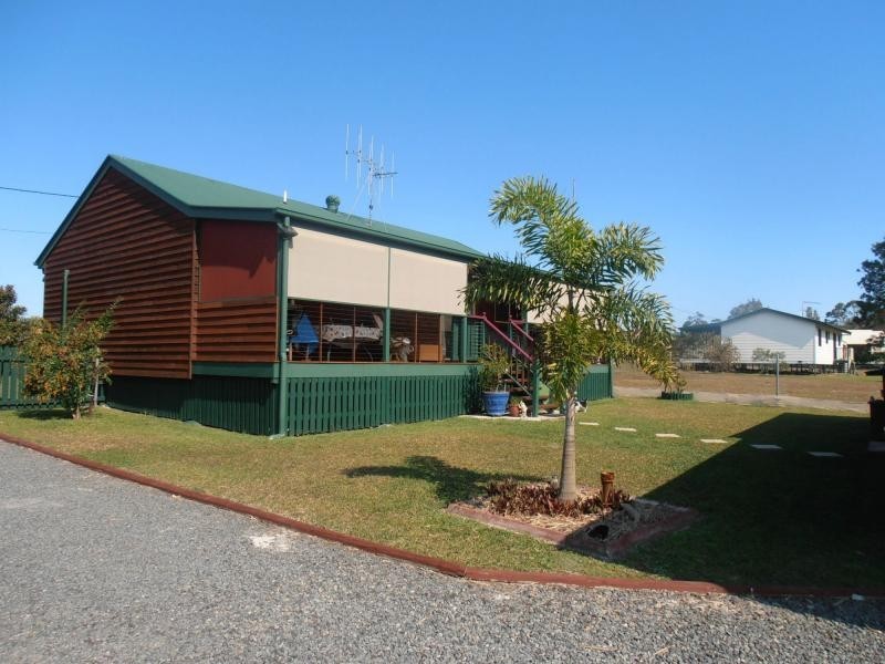 12 Regent Court, Cooloola Cove QLD 4580