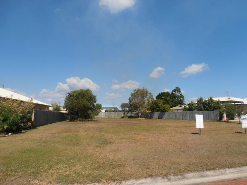 20 Acacia Crescent, Tin Can Bay QLD 4580