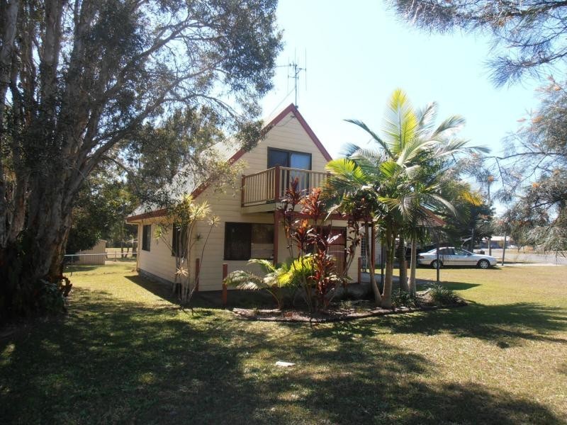 23 Dolphin Avenue, Tin Can Bay QLD 4580