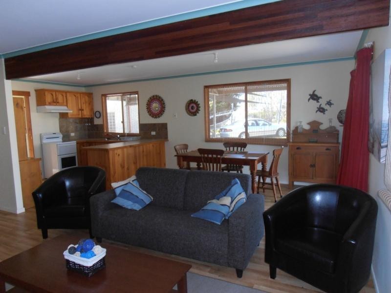 23 Dolphin Avenue, Tin Can Bay QLD 4580