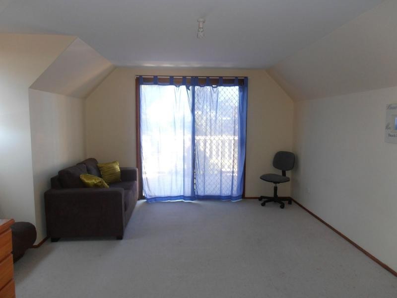 23 Dolphin Avenue, Tin Can Bay QLD 4580