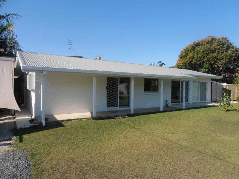 3 Salmon Street, Tin Can Bay QLD 4580
