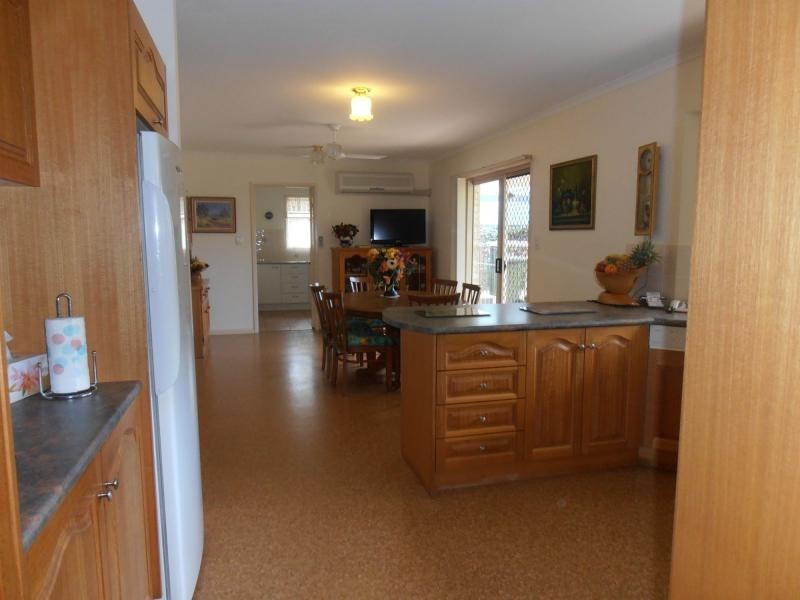 5 Sweetlip Circle, Tin Can Bay QLD 4580