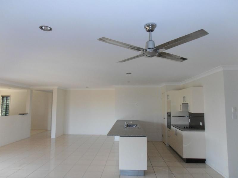 Cooloola Cove QLD 4580