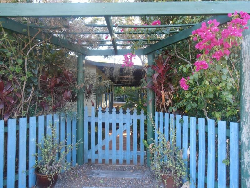 3 Mauretania Avenue, Cooloola Cove QLD 4580
