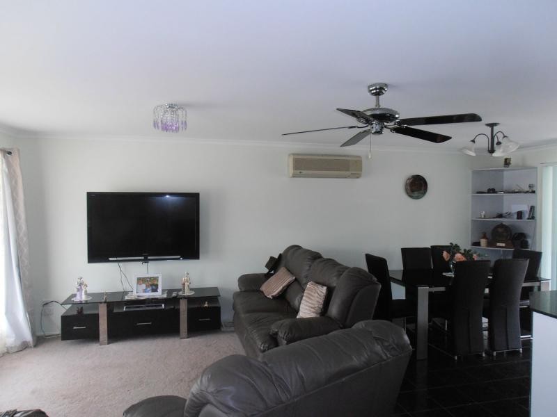 2 Achilles Avenue, Cooloola Cove QLD 4580