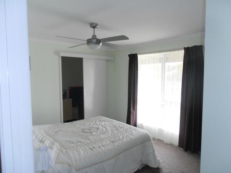 2 Achilles Avenue, Cooloola Cove QLD 4580