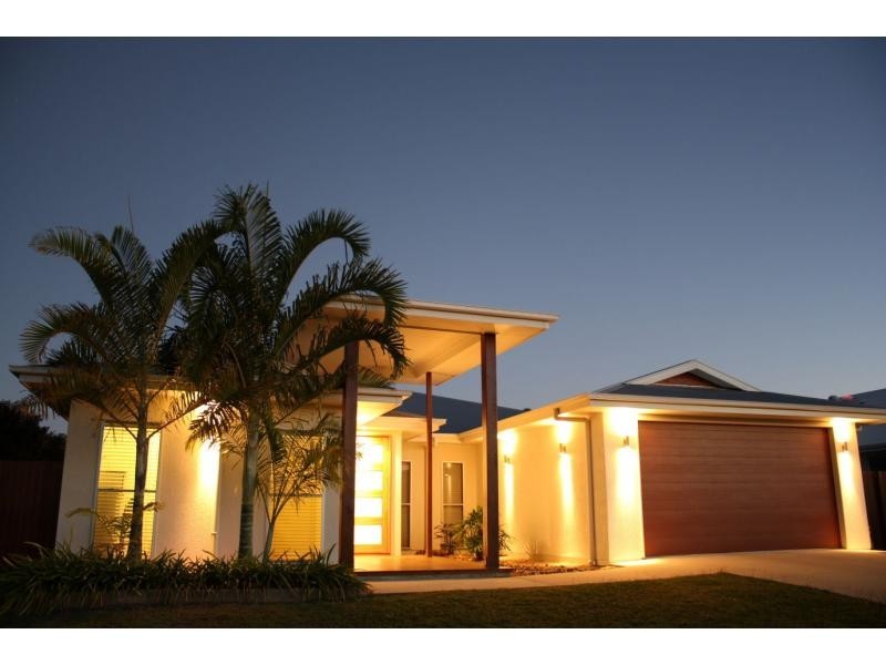 43 Summer Way, Tin Can Bay QLD 4580