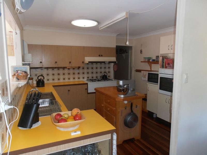 2 Gar Street, Tin Can Bay QLD 4580