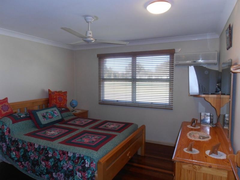 2 Gar Street, Tin Can Bay QLD 4580