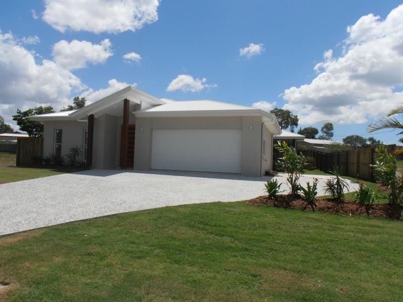 41 Tuna Way, Tin Can Bay QLD 4580