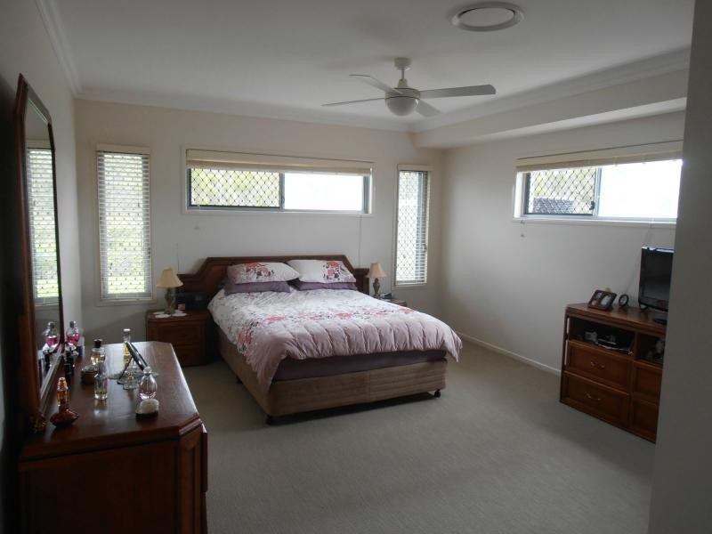 40 Tuna Way, Tin Can Bay QLD 4580