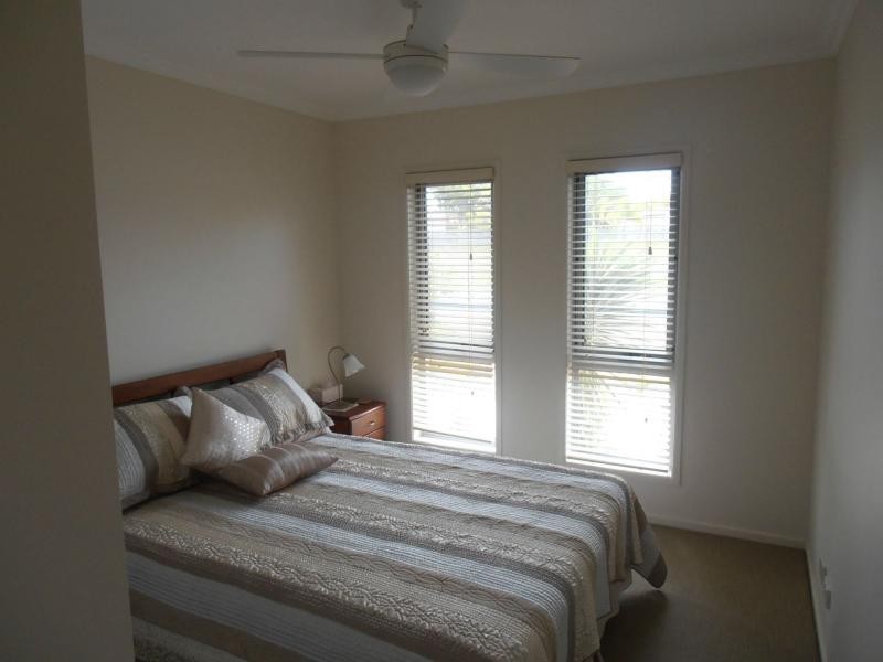 40 Tuna Way, Tin Can Bay QLD 4580