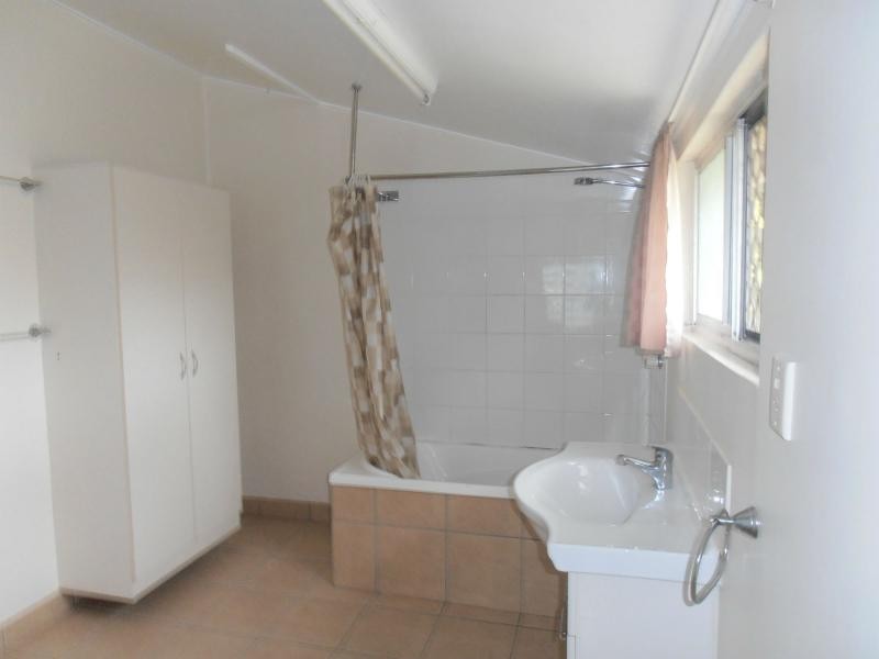 42 Emperor Street, Tin Can Bay QLD 4580