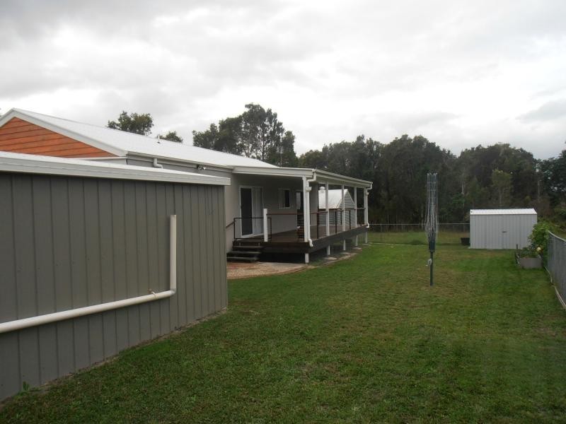 6 Renown Court, Cooloola Cove QLD 4580