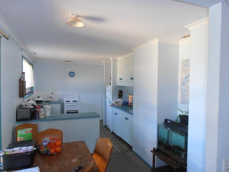10 Impey Avenue, Tin Can Bay QLD 4580