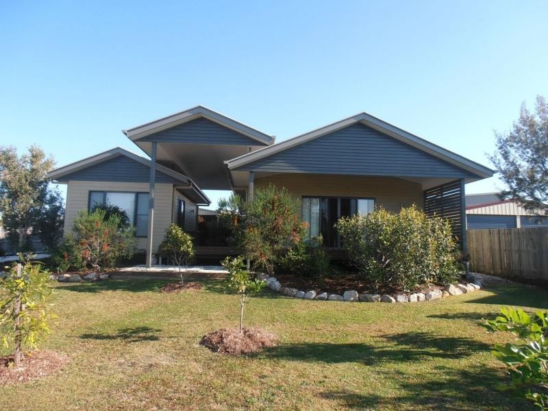 38 Summer Way, Tin Can Bay QLD 4580