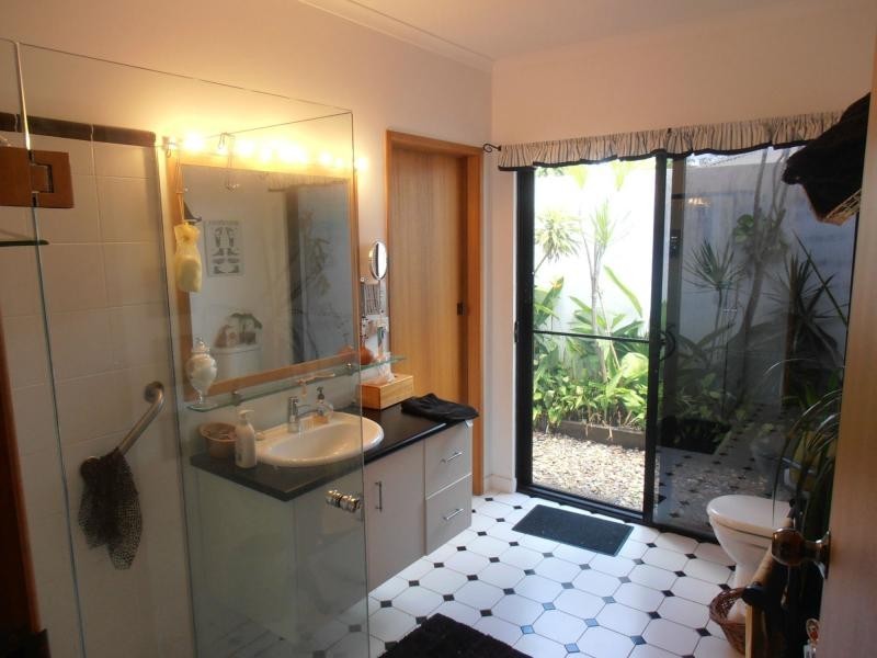 8 Barramundi Street, Tin Can Bay QLD 4580
