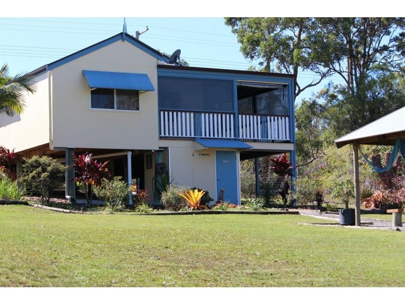 80 Bayside Road, Cooloola Cove QLD 4580