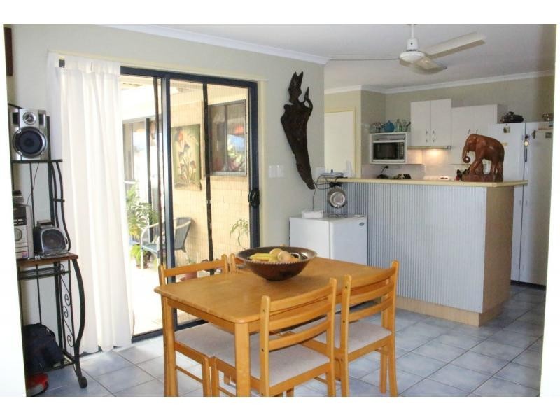 7 Zealous Court, Cooloola Cove QLD 4580