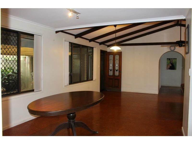 129 Gympie Road, Tin Can Bay QLD 4580