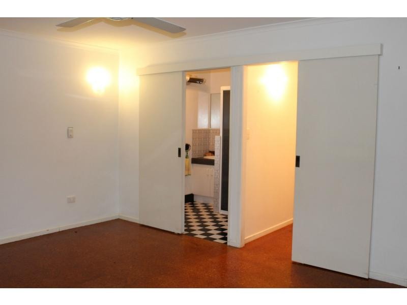 129 Gympie Road, Tin Can Bay QLD 4580