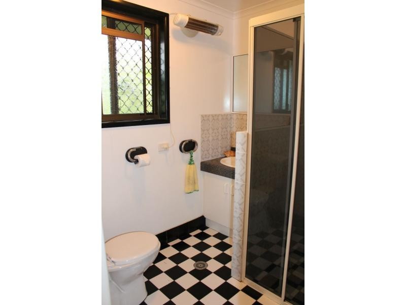 129 Gympie Road, Tin Can Bay QLD 4580