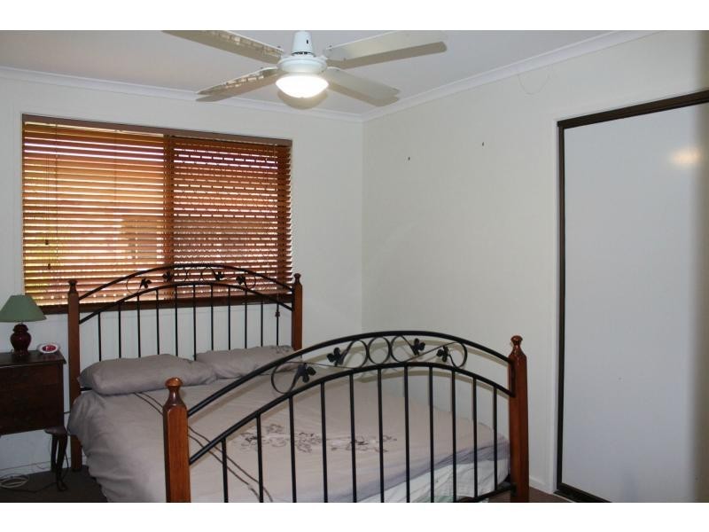 129 Gympie Road, Tin Can Bay QLD 4580