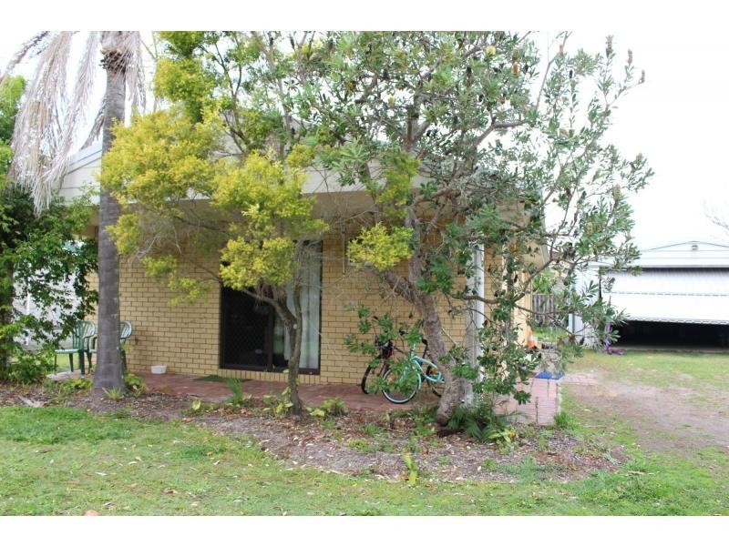 145 Gympie Road, Tin Can Bay QLD 4580