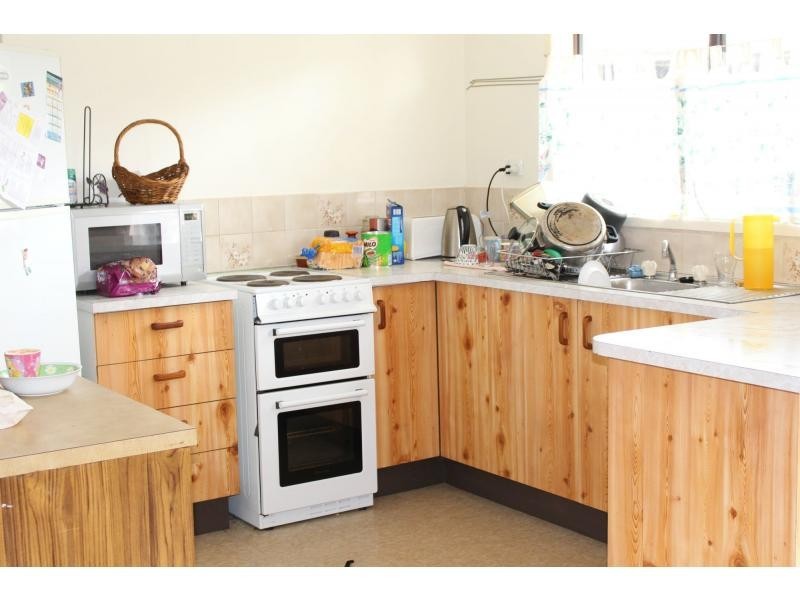 145 Gympie Road, Tin Can Bay QLD 4580