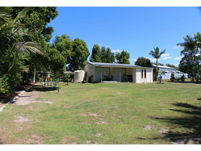 11 Achilles Avenue, Cooloola Cove QLD 4580