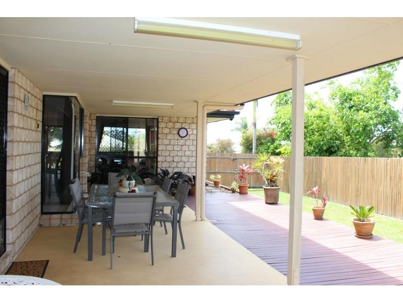 3 Vanguard Court, Cooloola Cove QLD 4580