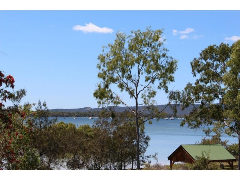 150 Toolara Road, Tin Can Bay QLD 4580