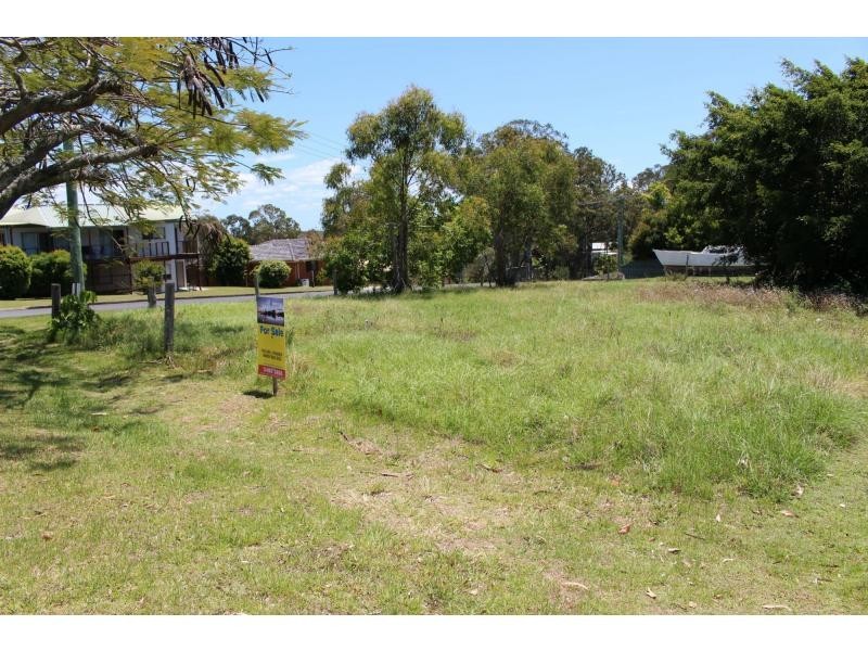 84 Emperor Street, Tin Can Bay QLD 4580