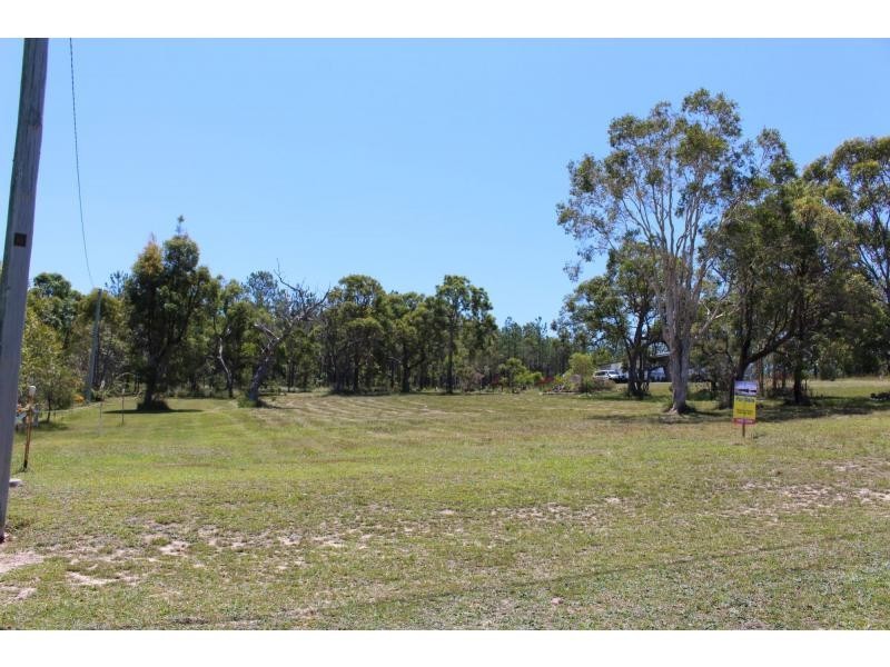 10 Endeavour Drive, Cooloola Cove QLD 4580