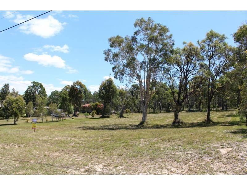 10 Endeavour Drive, Cooloola Cove QLD 4580