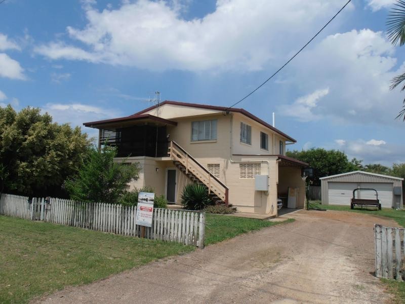 183 Gympie Road, Tin Can Bay QLD 4580
