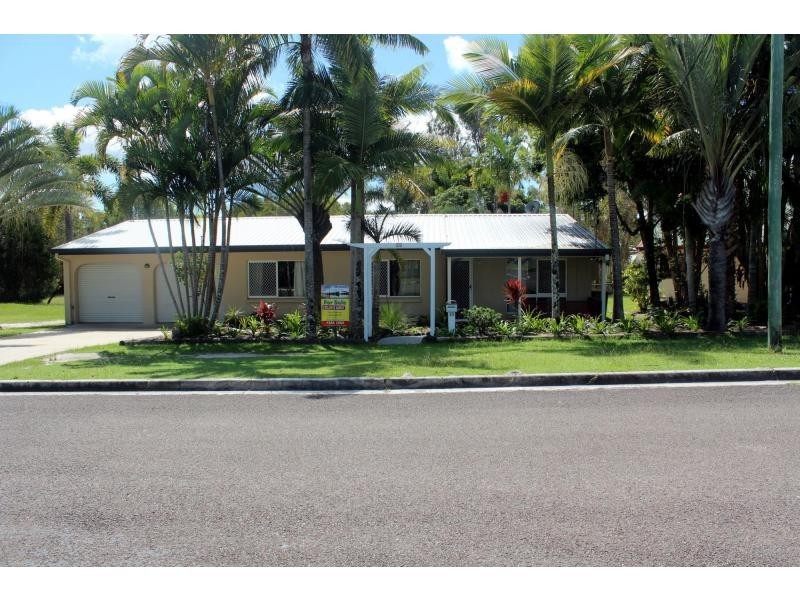 25 Dolphin Avenue, Tin Can Bay QLD 4580